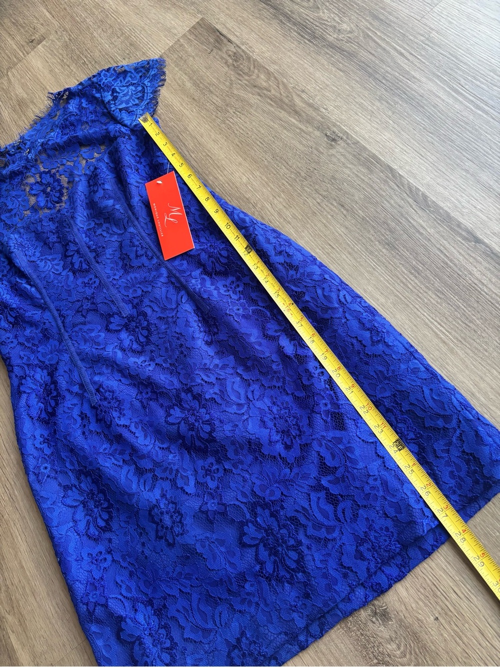 NWT Monique Lhuillier Lace Sheath Open Back Dress Size 10 - Picture 6 of 12